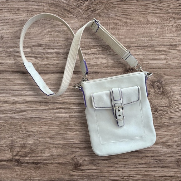 Vintage Y2K Coach Ivory Hamptons Swing /Crossbody Bag - Picture 2 of 14